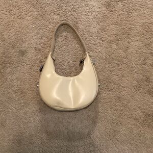 Chic Cream Shoulder Bag